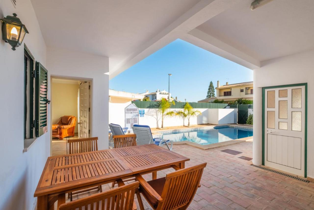 Villa Sequeira - Private Pool - Free Wifi - By Bedzy Albufeira Exteriör bild